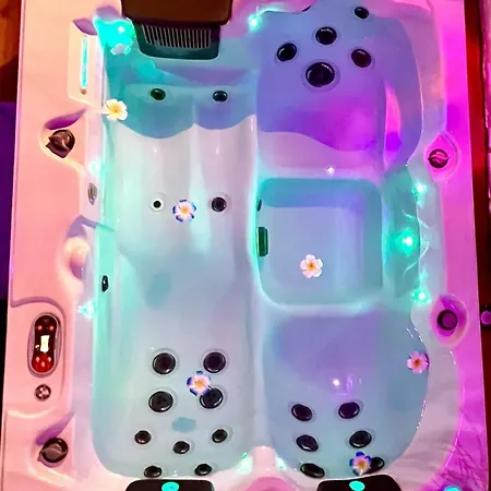 Lovely * Neuf-Mesnil