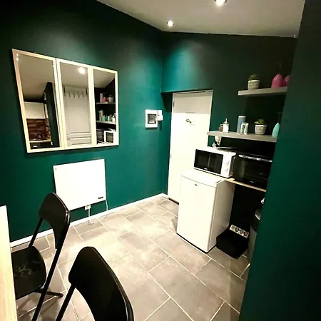 Holiday home Lovely