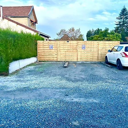 Lovely Rum i privatbostad Neuf-Mesnil