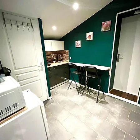 Holiday home Lovely